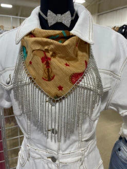 Bandit Babe Fringe Bandannas -Fashion Clothing Shop ADF38ACB 6244 4E46 8F71 3C4E1D7B59C5 1 105 c