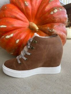 Keep It Fleece 9 Keep It Fleece -Fashion Clothing Shop IMG 5229 3c3cd1ef 1408 4bbe 848f e855fd039088