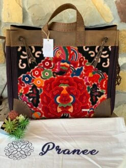 Pranee Franklin Over Night Bag