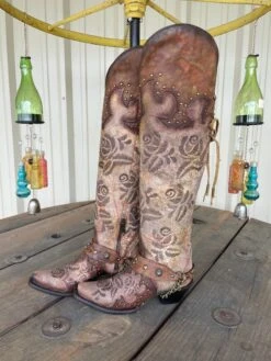 Corral Romance And The Rose Tall Boot - Chocolate -Fashion Clothing Shop IMG 9667 58f1230a 7ad4 4f7d ae51 d4064e4861b1