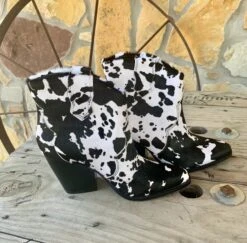Bonnie Cow Booties -Fashion Clothing Shop IMG 9927 66be8716 b70e 4ad3 b05a fa3f915a71ce