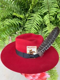 AHC Follow Your Arrow Hat 12 AHC Follow Your Arrow Hat -Fashion Clothing Shop image 3e68b417 57d1 4908 b842 571057dd2319