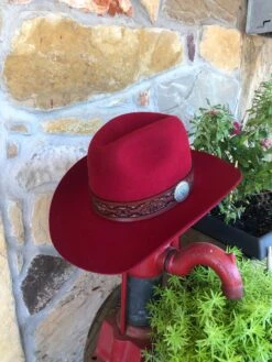 Charlie 1 Horse - Chief Hat In Red -Fashion Clothing Shop image 629a4452 7224 48fb ac46 1e033ed59f3c